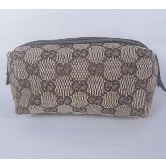 NWOT! Authentic Gucci cosmetic bag. - Picture 6 of 14